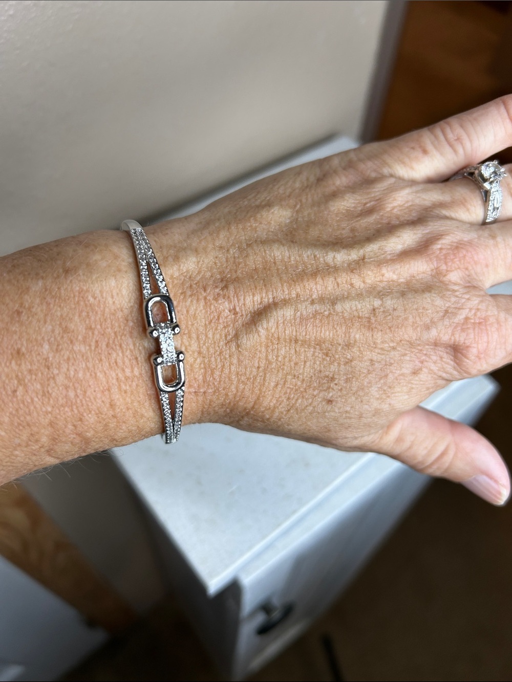 Silver Plated Cubic Zirconia Western Horse Bit Style Bangle Bracelet - Picture 3 of 3